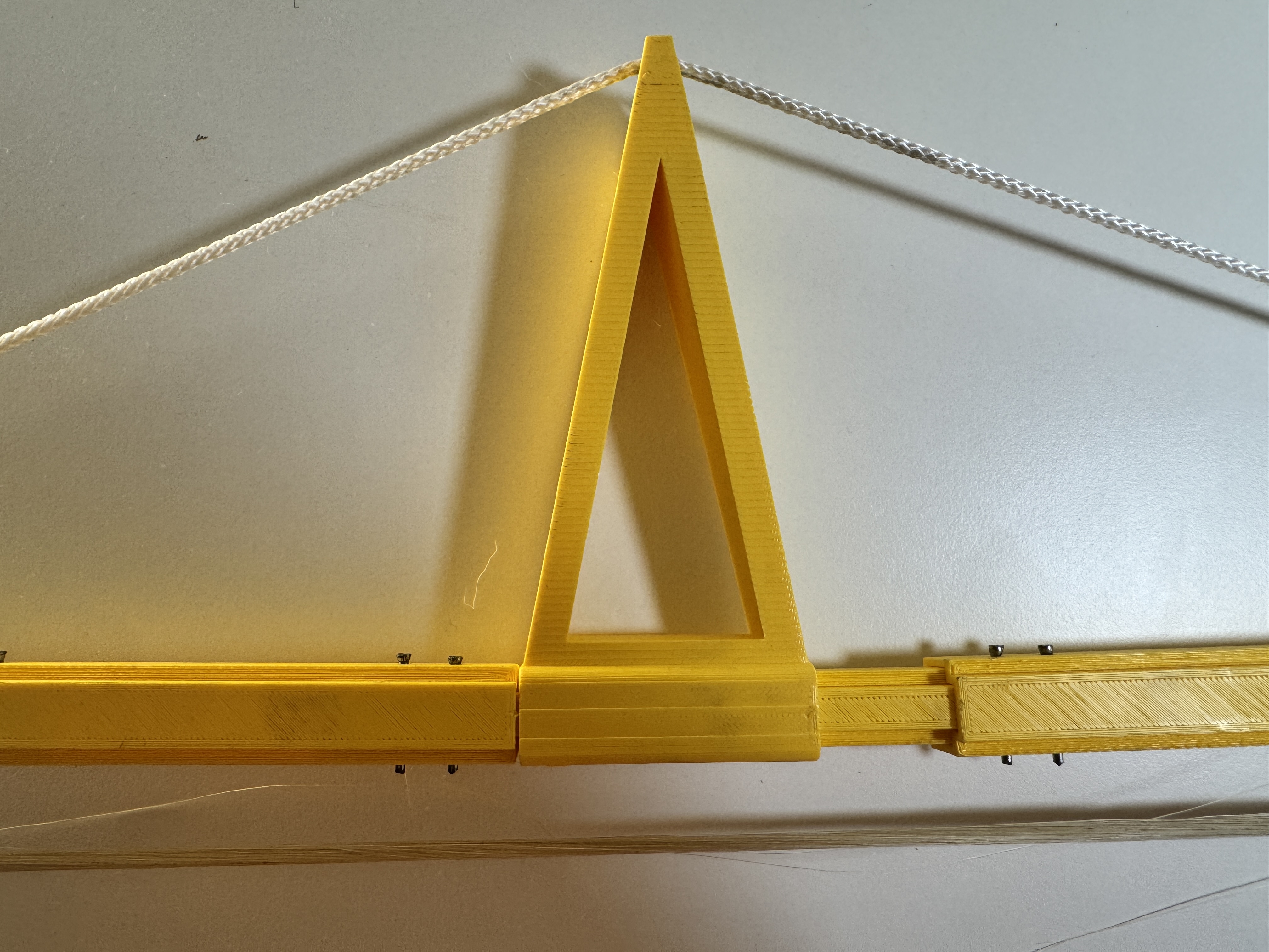 Close‑up of truss